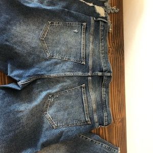 Gap High Rise Slim Straight Jean